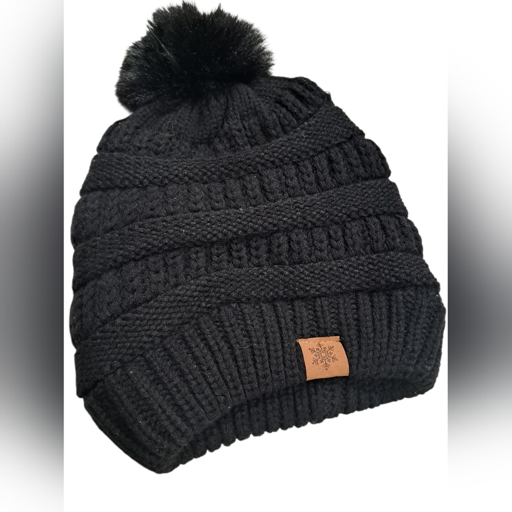 Black  Knit Pom-Pom Beanie for Women's Size:OS